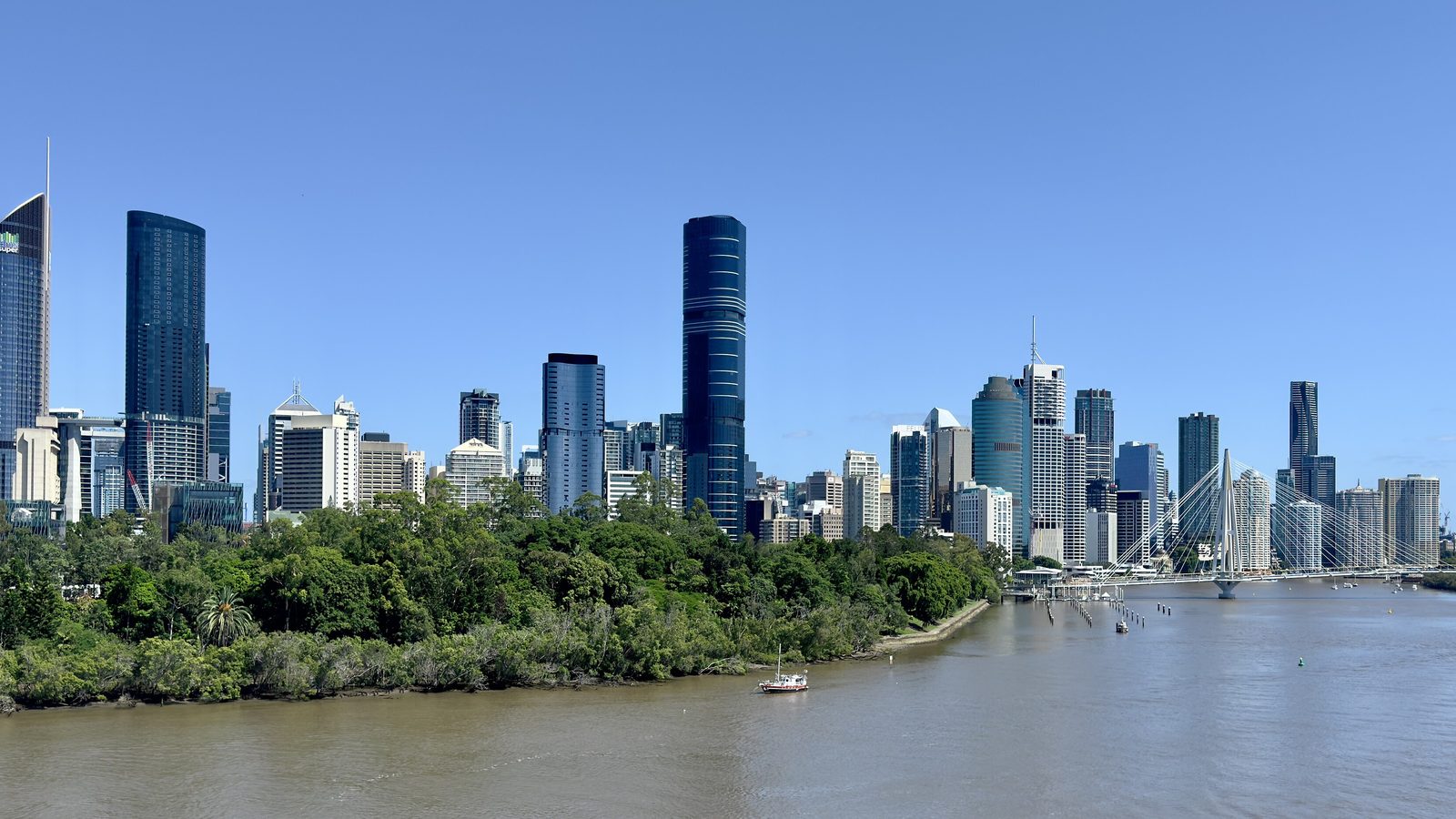 Brisbane CBD and Kangaroo Point Bridge from Kangaroo Point